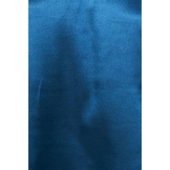 Sleeveless V Neck Satin Top - Picture 8 of 8